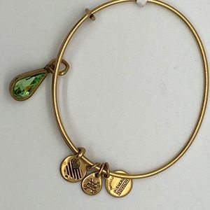 Alex and Ani Swarovski green teardrop bracelet NWT